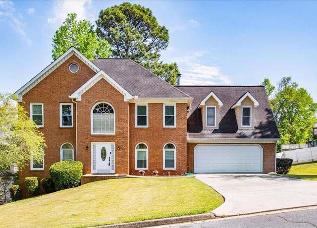 Property at 2253 Carrington Dr, Ellenwood, GA 30294, 5 beds, 3.5 baths