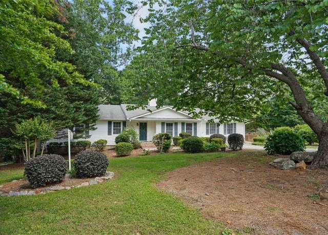 Property at 2384 Shadowood Dr SW, Conyers, GA 30094, 4 beds, 3 baths