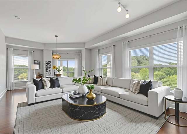 Property at 200 River Vista Dr #743, Atlanta, GA 30339, 2 beds, 2 baths