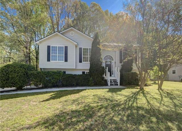 Property at 5054 Holly Hock Dr, Flowery Branch, GA 30542, 3 beds, 2 baths
