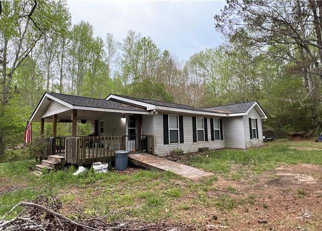 Property at 221 New Vinson Mountain Rd, Rockmart, GA 30153, 2 beds, 1 bath