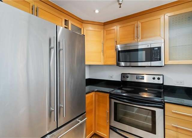 Property at 375 Ralph Mcgill Blvd NE #607, Atlanta, GA 30312, 2 beds, 1 bath