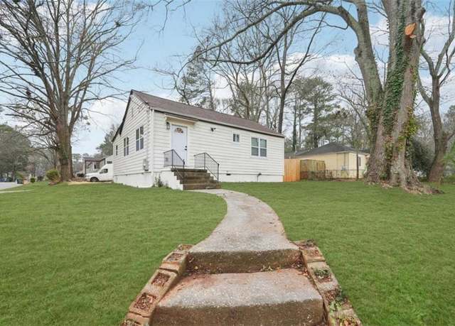 Property at 1288 Almont Dr SW, Atlanta, GA 30310, 3 beds, 2 baths