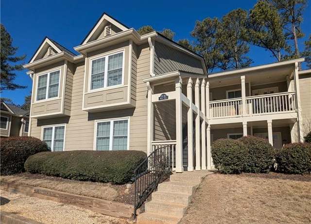 Property at 21 Muncy Ct SE, Smyrna, GA 30080, 2 beds, 2 baths