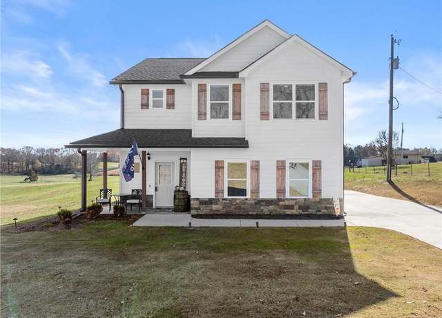 Property at 2474 Highway 115, Demorest, GA 30535, 4 beds, 2.5 baths