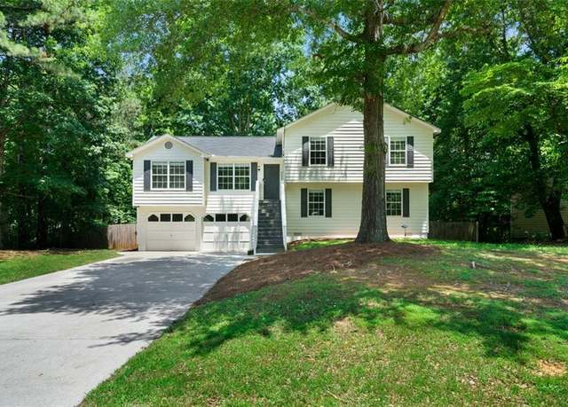 Property at 50 Lazy Water Dr SW, Euharlee, GA 30120, 4 beds, 2.5 baths