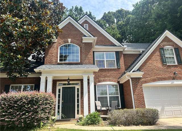 Property at 1038 Island View Ct, Buford, GA 30518, 4 beds, 3 baths