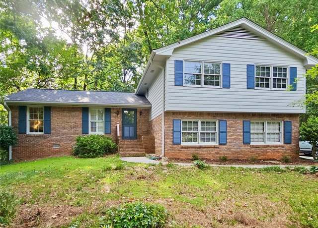 Property at 1677 Foresta Ct, Atlanta, GA 30341, 4 beds, 2.5 baths