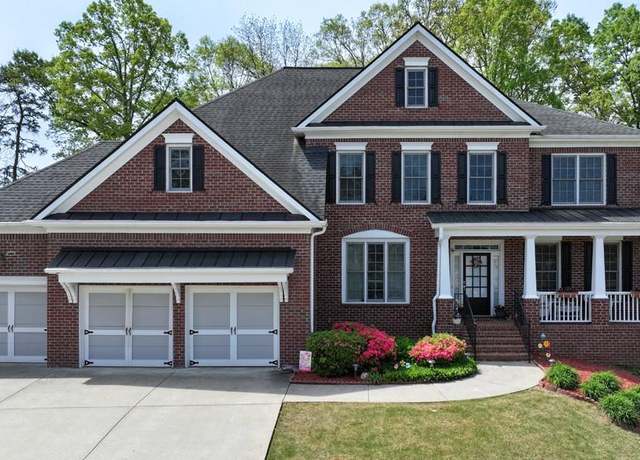 Property at 2875 Ivy Brook Ln, Buford, GA 30519, 6 beds, 5.5 baths
