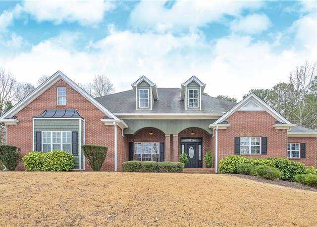 Property at 9445 Grande Dr, Winston, GA 30187, 3 beds, 2 baths