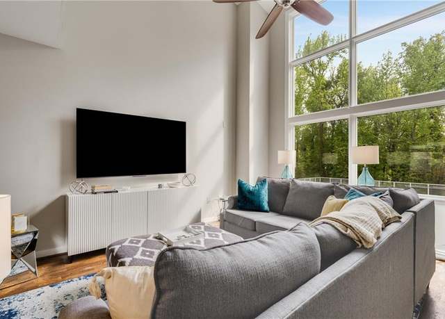 Property at 1356 Peter Haughton Way NW, Atlanta, GA 30318, 2 beds, 2.5 baths