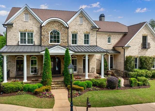 Property at 510 Belada Blvd, Atlanta, GA 30342, 7 beds, 7 baths