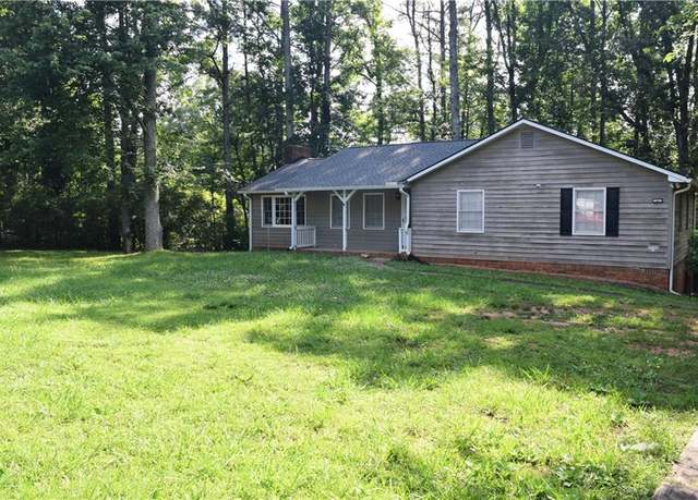 Property at 157 Sequoyah Cir, Canton, GA 30115, 3 beds, 2 baths