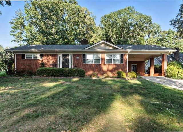 Property at 5809 Norton Cir, Flowery Branch, GA 30542, 2 beds, 2 baths
