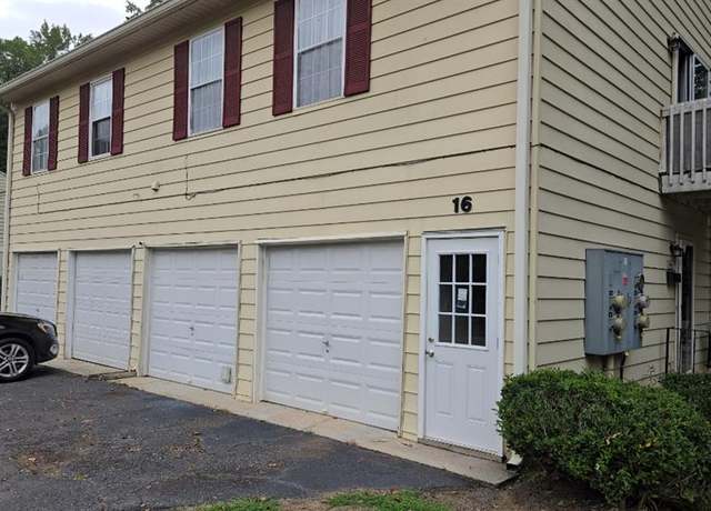 Property at 1355 Old Coach Rd SW, Marietta, GA 30008, 2 beds, 1 bath