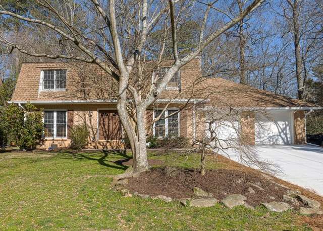 Property at 1135 Banbury Cross, Avondale Estates, GA 30002, 4 beds, 2.5 baths