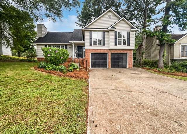 Property at 5021 Rodrick Trce, Marietta, GA 30066, 3 beds, 2.5 baths