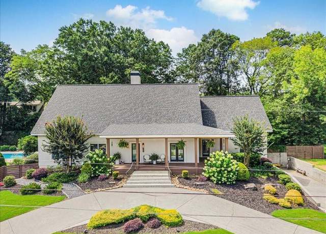 Property at 417 Lynne Cir, Alpharetta, GA 30009, 4 beds, 4.5 baths