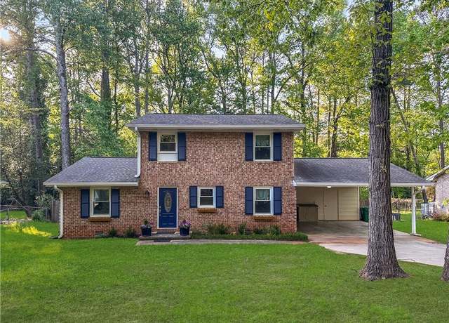 Property at 2736 Old Norcross Rd, Tucker, GA 30084, 4 beds, 2 baths