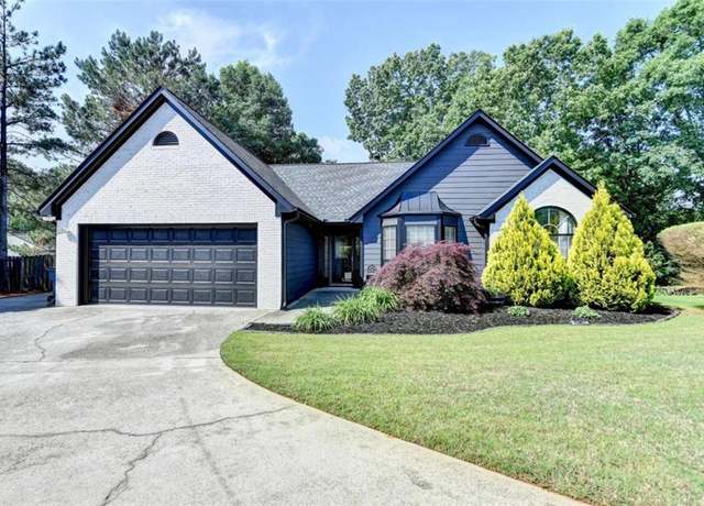 Property at 2190 Ashley Crossing Ct, Lawrenceville, GA 30043, 3 beds, 2 baths
