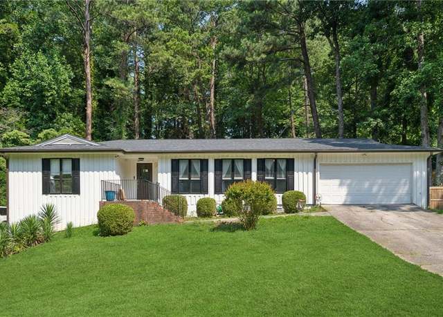 Property at 5360 Fieldgreen Dr, Stone Mountain, GA 30088, 4 beds, 3.5 baths