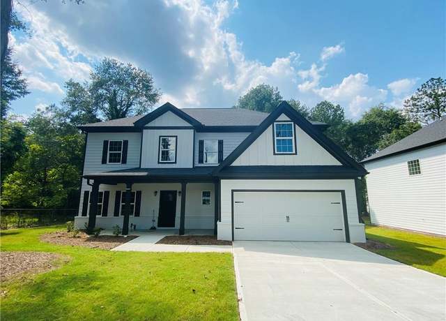 Property at 268 Grove St, Winder, GA 30680, 4 beds, 2.5 baths