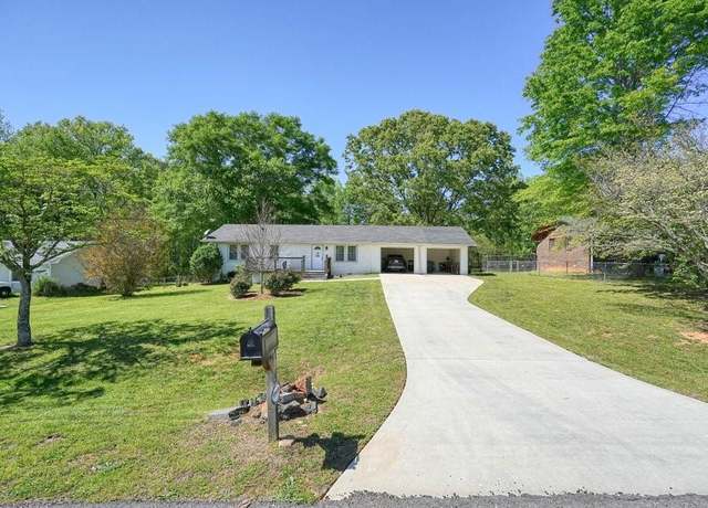 Property at 1214 Marshall Fuller Rd, Dallas, GA 30157, 3 beds, 1 bath