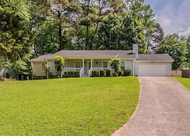 Property at 228 Amour Way SW, Lilburn, GA 30047, 3 beds, 2 baths