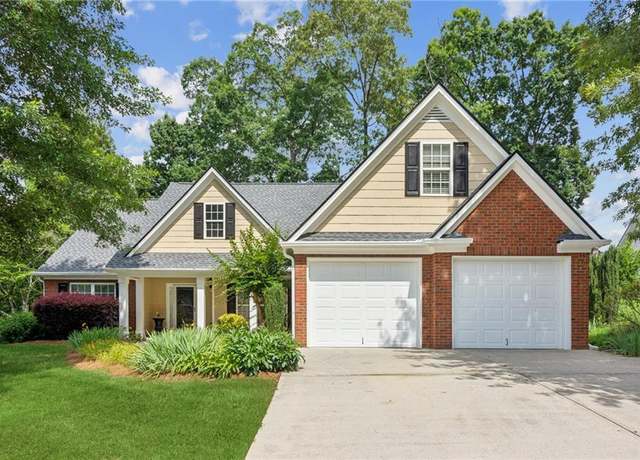 Property at 726 Sunset Ridge Ln, Lawrenceville, GA 30045, 3 beds, 2 baths