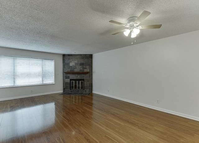 Property at 33 Finch Trl NE, Atlanta, GA 30308, 1 bed, 1 bath