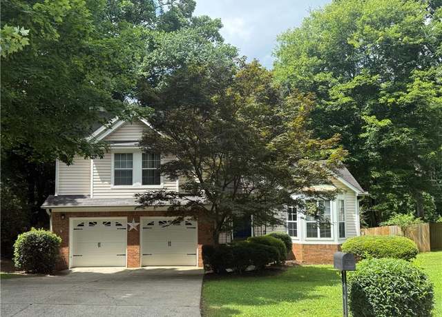 Property at 1035 Towne Manor Ct NW, Kennesaw, GA 30144, 3 beds, 2.5 baths