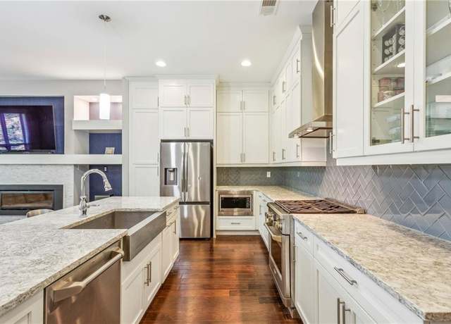 Property at 828 Canterbury Overlook NE, Atlanta, GA 30324, 4 beds, 3.5 baths