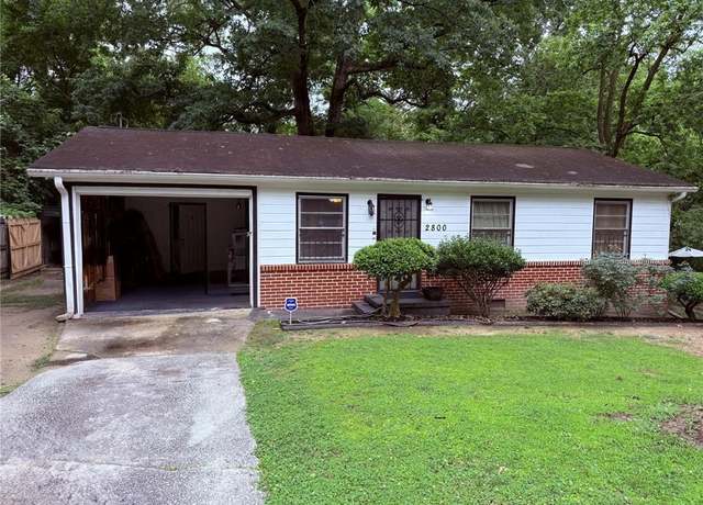 Property at 2800 Browntown Rd NW, Atlanta, GA 30318, 3 beds, 1 bath