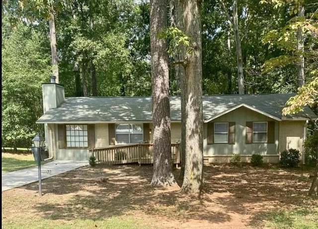 Property at 2058 Pair Rd SW, Marietta, GA 30008, 3 beds, 1.5 baths