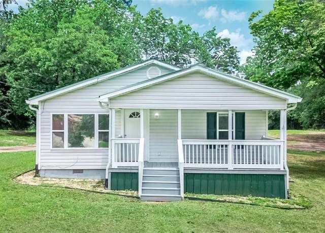 Property at 89 Chase Rd, Lagrange, GA 30241, 3 beds, 2 baths