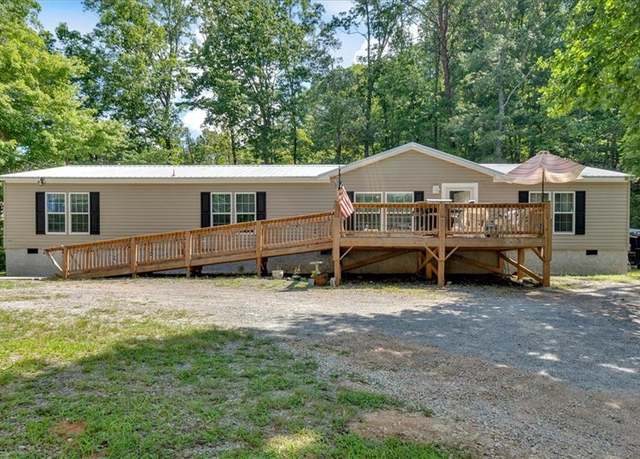 Property at 196 Whitestone Dr, Talking Rock, GA 30175, 4 beds, 3 baths