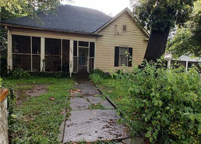 Property at 1595 Jonesboro Rd SE, Atlanta, GA 30315, 2 beds, 1 bath