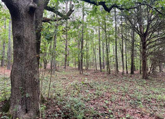 Property at 300 Timberwood Rd NW, White, GA 30184