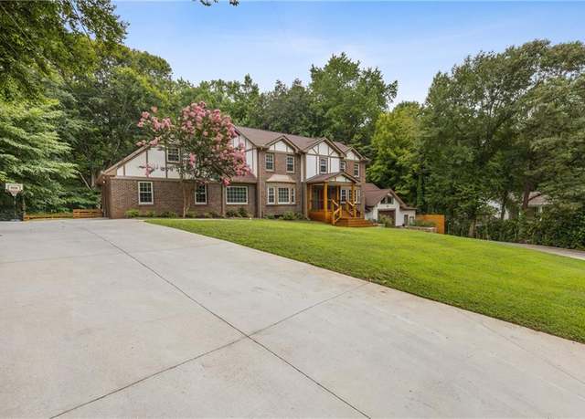 Property at 3996 Spalding Ln, Atlanta, GA 30350, 6 beds, 4 baths