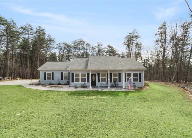 Property at 541 Mulberry Cir, Jasper, GA 30143, 2 beds, 2 baths