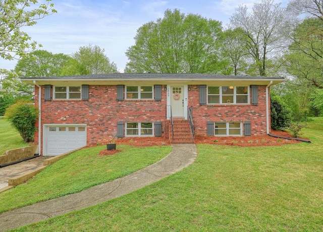Property at 2449 Fraser Rd, Marietta, GA 30066, 3 beds, 2 baths
