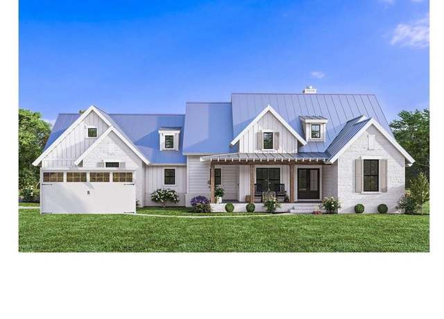 Property at 4557 Gresham Rd, Douglasville, GA 30134, 3 beds, 2.5 baths