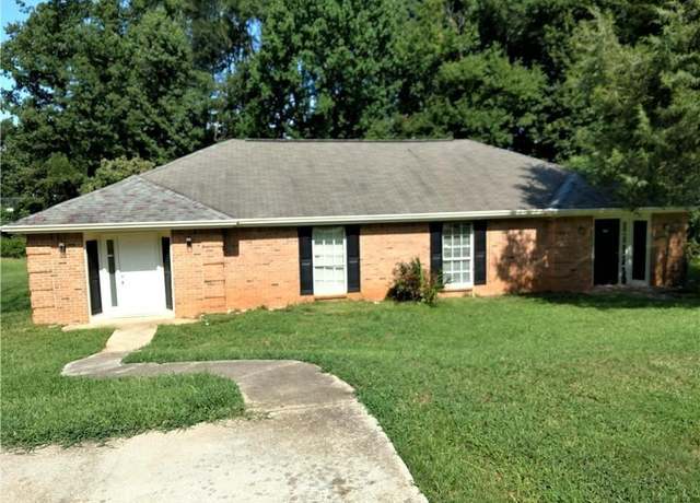 Property at 295 Forest Pl, Lawrenceville, GA 30046, 4 beds, 4 baths