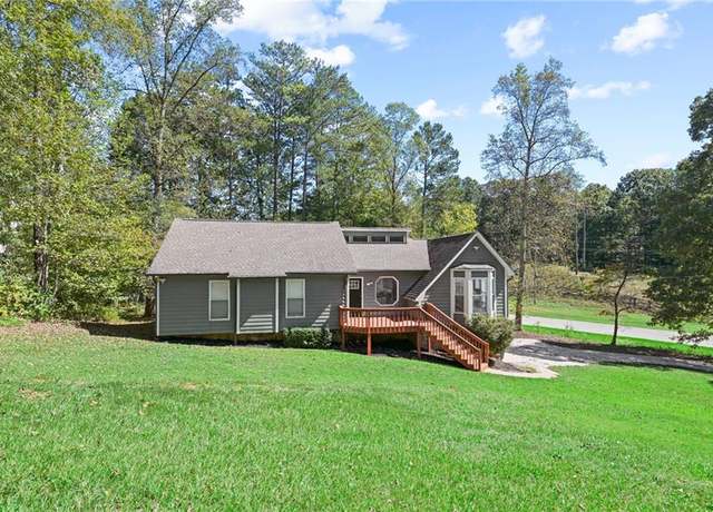 Property at 4909 Millen Dr SE, Mableton, GA 30126, 4 beds, 3 baths