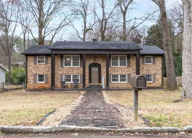 Property at 1343 Renee Dr, Decatur, GA 30035, 4 beds, 2.5 baths