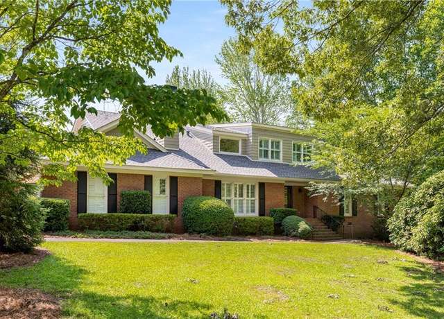Property at 186 Mt Calvary Rd, Marietta, GA 30064, 6 beds, 5 baths