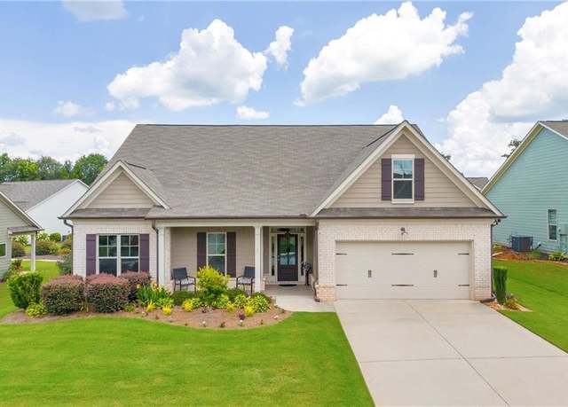 Property at 783 Lakeview Bend Cir, Jefferson, GA 30549, 3 beds, 2.5 baths