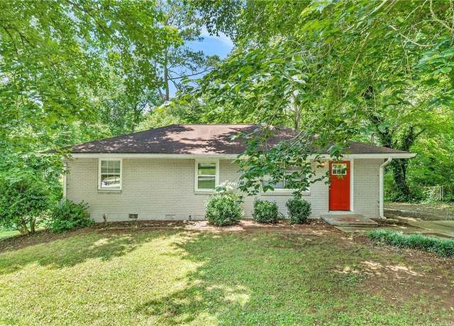 Property at 1743 Hollyhock Ter, Decatur, GA 30032, 3 beds, 1.5 baths