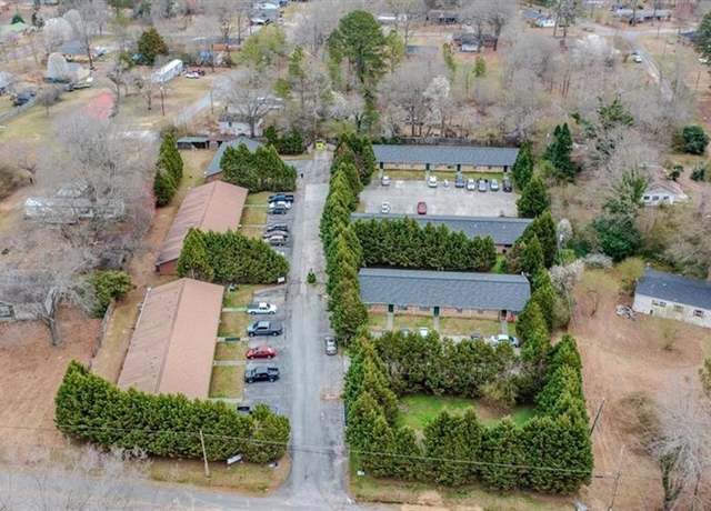 Property at 86 N Avery Rd NW, Rome, GA 30165, 27 beds, 15 baths
