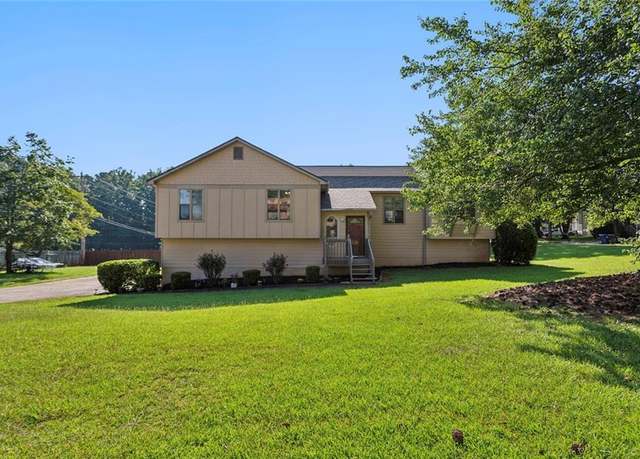 Property at 3784 Junction Dr NW, Kennesaw, GA 30144, 5 beds, 2.5 baths